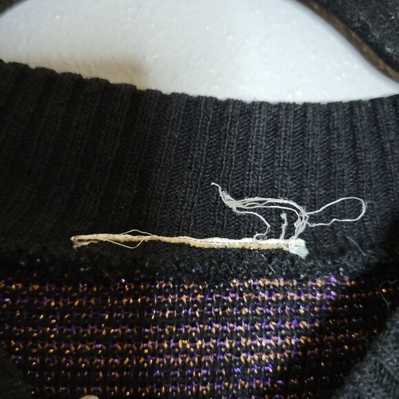 Vintage Women's Mock Neck Metallic Floral 80's Sweater sz M - Picture 4 of 5